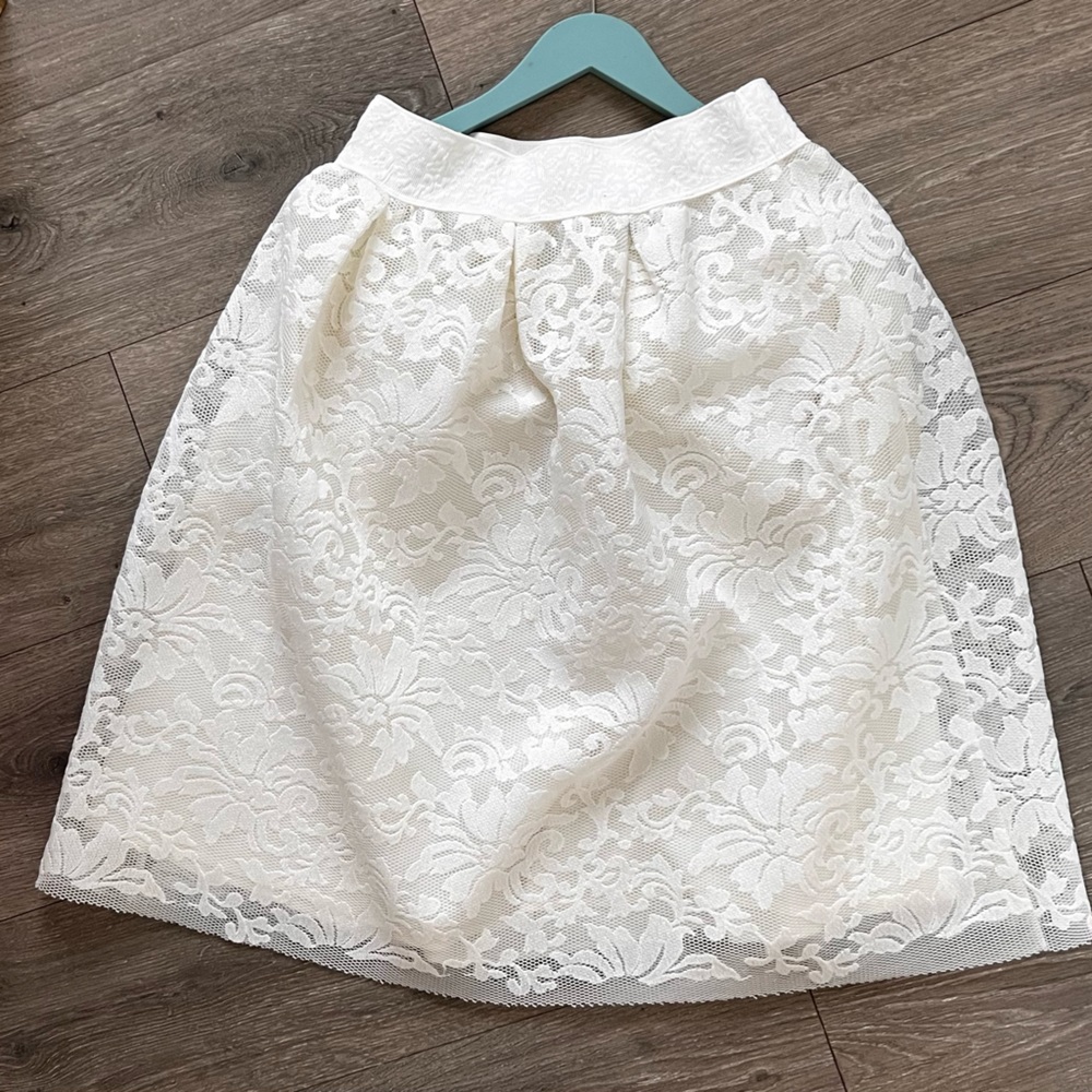 Vintage The Moon White Lace  Skirt Size L